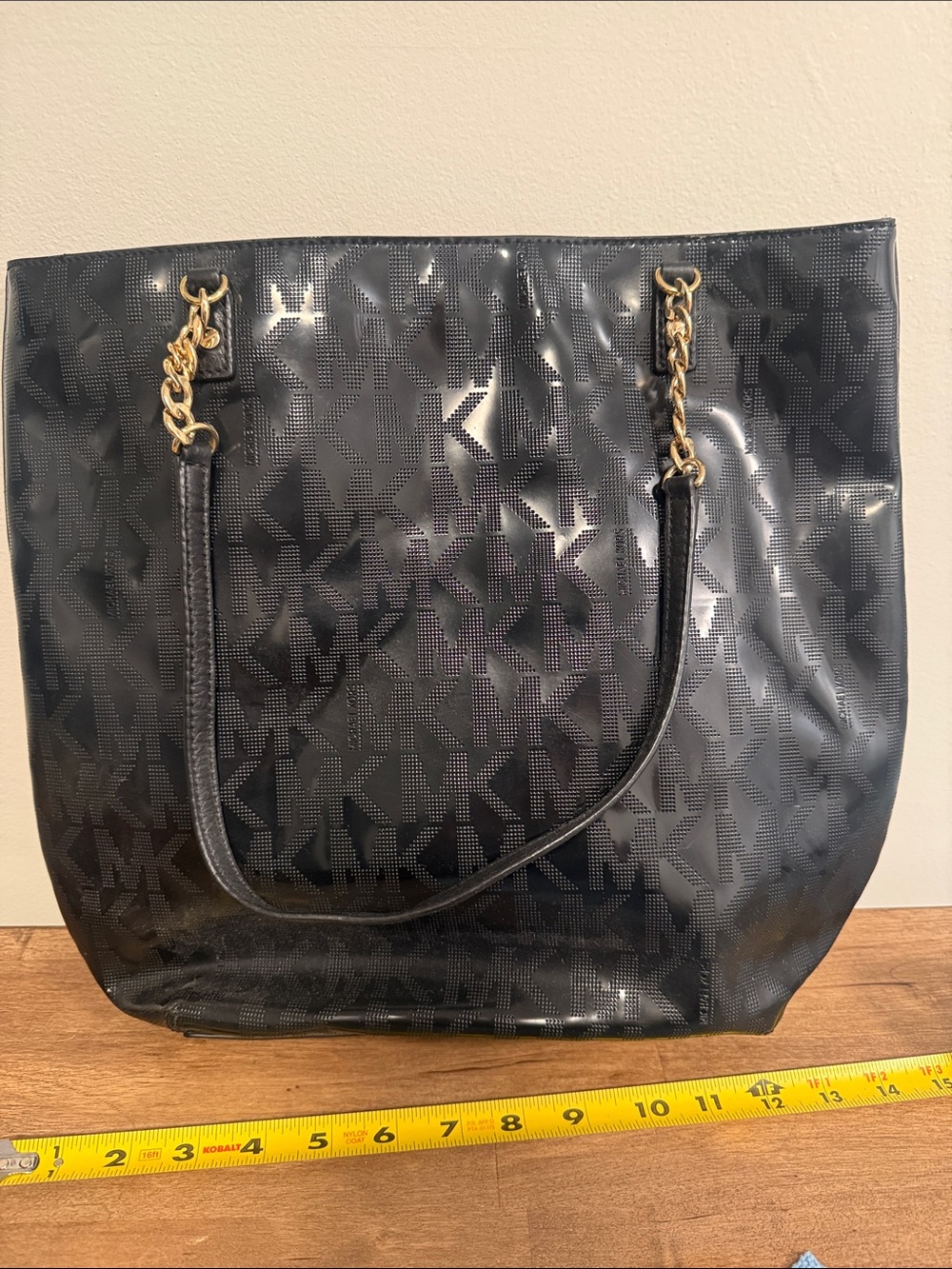 NEW ITEM!!! Michael Kors Black Logo-Print Patent Tote with Gold Chain Straps